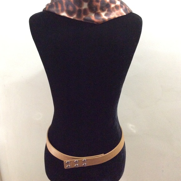 Michael Kors leather and silver tone chain belt - Picture 5 of 13